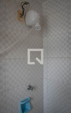 Apartamento à venda com 80m², 2 quartos e 1 vaga Apartamento à venda com 80m², 2 quartos e 1 vagaBanheiro