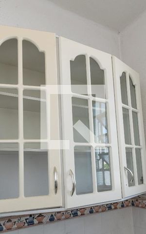 Casa para alugar com 90m², 2 quartos e 2 vagas