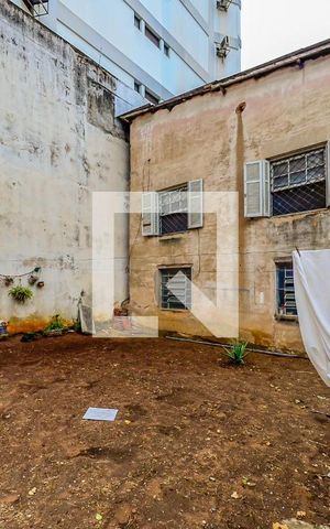 Casa à venda com 130m², 3 quartos e 2 vagas Casa à venda com 130m², 3 quartos e 2 vagasQuintal