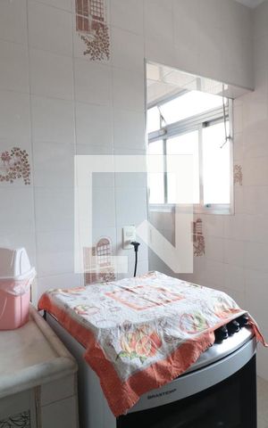 Apartamento à venda com 74m², 2 quartos e 1 vagaCozinha 