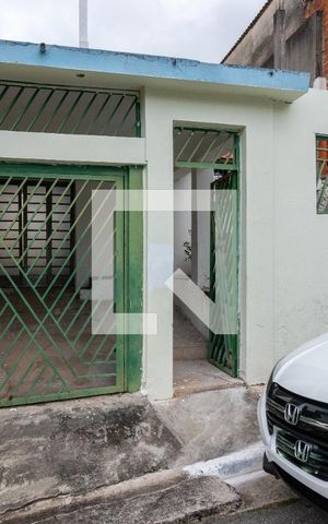 Casa à venda com 200m², 3 quartos e 2 vagasFachada