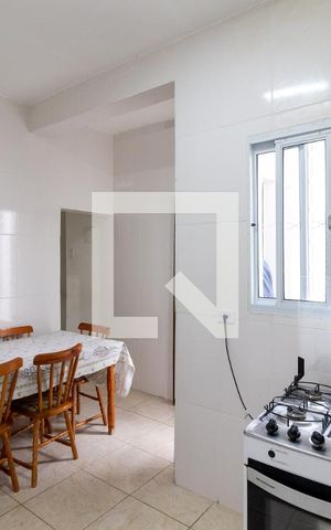 Casa à venda com 200m², 3 quartos e 2 vagasCozinha