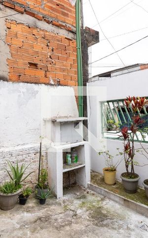 Casa à venda com 200m², 3 quartos e 2 vagasQuintal Frontal