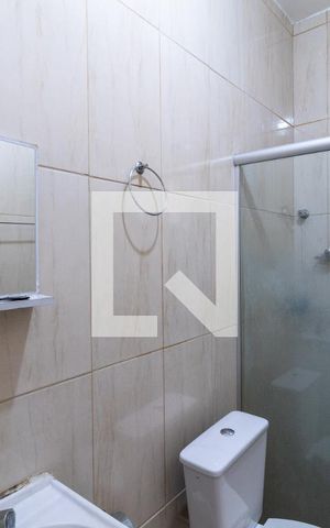 Casa à venda com 200m², 3 quartos e 2 vagasBanheiro 1