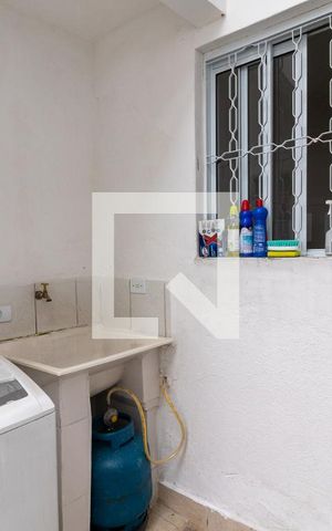 Casa à venda com 200m², 3 quartos e 2 vagasÁrea de Serviço