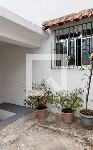 Casa à venda com 200m², 3 quartos e 2 vagasQuintal Frontal