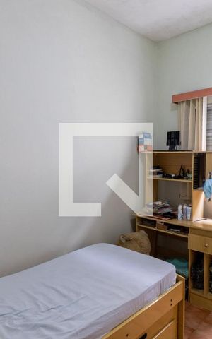 Casa à venda com 200m², 3 quartos e 2 vagasQuarto 2