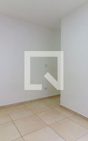 Apartamento à venda com 39m², 2 quartos e sem vaga Apartamento à venda com 39m², 2 quartos e sem vagaSala