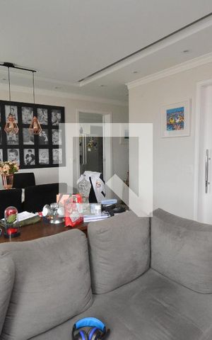 Apartamento à venda com 114m², 3 quartos e 2 vagas Apartamento à venda com 114m², 3 quartos e 2 vagasSala