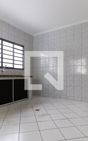 Casa à venda com 220m², 3 quartos e 1 vaga Casa à venda com 220m², 3 quartos e 1 vagaCozinha