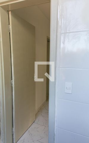 Apartamento para alugar com 70m², 2 quartos e 1 vaga Apartamento para alugar com 70m², 2 quartos e 1 vagaÁrea de Serviço