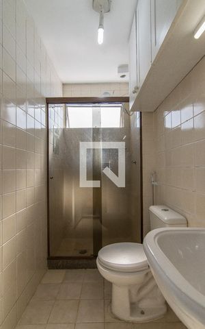 Apartamento à venda com 52m², 2 quartos e 1 vaga Apartamento à venda com 52m², 2 quartos e 1 vagaBanheiro