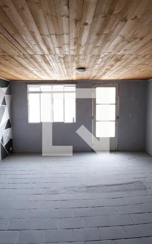 Casa para alugar com 140m², 2 quartos e sem vagaSala