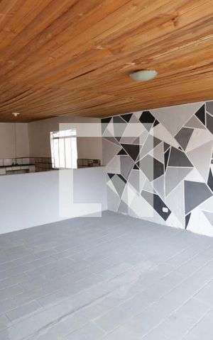 Casa para alugar com 140m², 2 quartos e sem vagaSala
