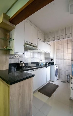 Apartamento à venda com 150m², 3 quartos e 1 vaga Apartamento à venda com 150m², 3 quartos e 1 vagaCozinha