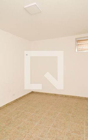 Casa à venda com 185m², 3 quartos e 3 vagas Casa à venda com 185m², 3 quartos e 3 vagasQuarto 1