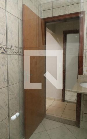 Casa para alugar com 60m², 1 quarto e sem vagaBanheiro suite