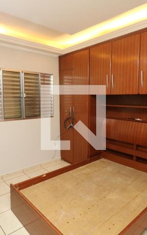 Casa para alugar com 60m², 1 quarto e sem vagaSuite