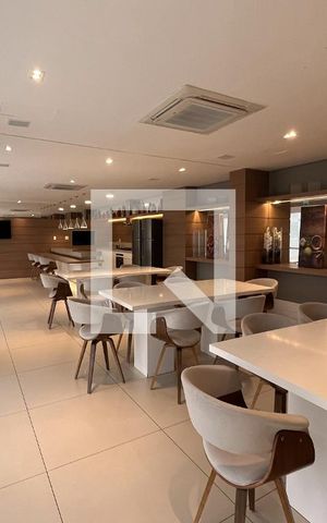 Apartamento à venda com 60m², 2 quartos e 1 vagaÁrea comum - Salão de festas 2