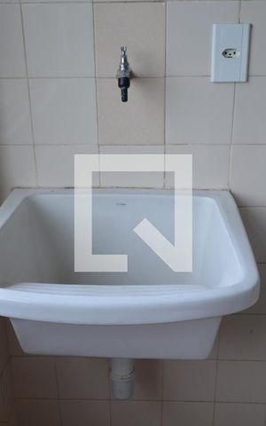 Apartamento à venda com 68m², 2 quartos e 1 vagaÁrea de Serviço