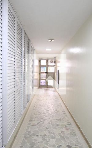 Apartamento à venda com 48m², 2 quartos e sem vagaHall de Entrada
