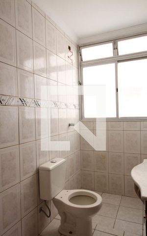 Apartamento à venda com 48m², 2 quartos e sem vagaBanheiro