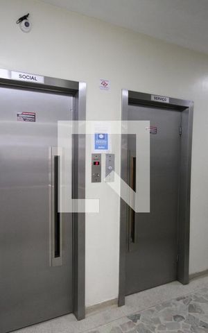 Apartamento à venda com 48m², 2 quartos e sem vagaHall de Entrada