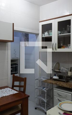Casa à venda com 50m², 2 quartos e sem vaga Casa à venda com 50m², 2 quartos e sem vagaCozinha