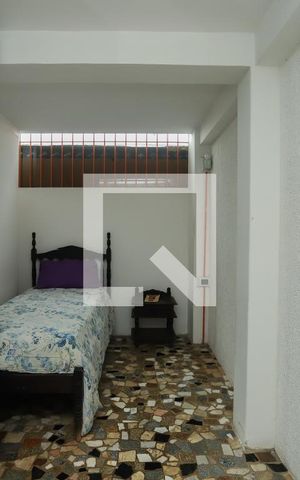 Casa à venda com 440m², 4 quartos e 4 vagasQuarto de Serviço 2