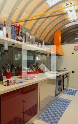 Casa à venda com 440m², 4 quartos e 4 vagasCozinha
