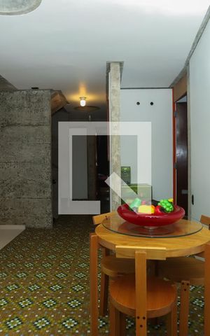 Casa à venda com 440m², 4 quartos e 4 vagasHall