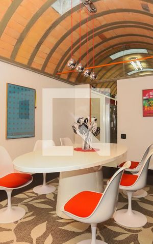 Casa à venda com 440m², 4 quartos e 4 vagasSala