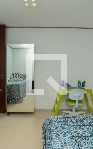 Casa à venda com 440m², 4 quartos e 4 vagasQuarto 2 - Suíte