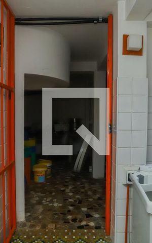 Casa à venda com 440m², 4 quartos e 4 vagasÁrea de Serviço