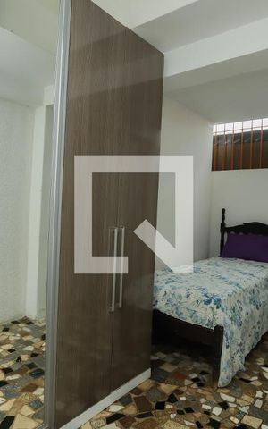 Casa à venda com 440m², 4 quartos e 4 vagasQuarto de Serviço 2