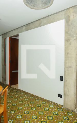 Casa à venda com 440m², 4 quartos e 4 vagasHall