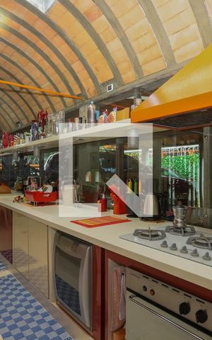 Casa à venda com 440m², 4 quartos e 4 vagasCozinha