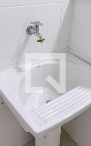 Apartamento à venda com 32m², 1 quarto e sem vagaÁrea de Serviço