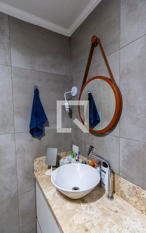 Apartamento à venda com 100m², 2 quartos e sem vaga Apartamento à venda com 100m², 2 quartos e sem vagaBanheiro da Suíte