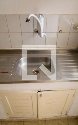 Casa para alugar com 50m², 1 quarto e sem vaga Casa para alugar com 50m², 1 quarto e sem vagaCozinha