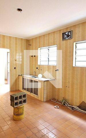 Casa à venda com 180m², 4 quartos e 2 vagasCozinha