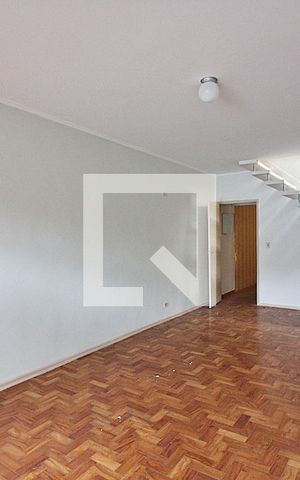 Casa à venda com 180m², 4 quartos e 2 vagasSala
