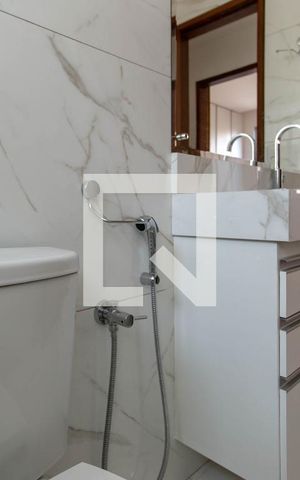 Apartamento para alugar com 120m², 2 quartos e 1 vaga Apartamento para alugar com 120m², 2 quartos e 1 vagaBanheiro 1