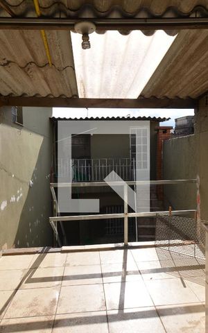 Casa à venda com 101m², 4 quartos e 2 vagasÁrea de Serviço