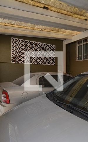 Casa à venda com 101m², 4 quartos e 2 vagasGaragem