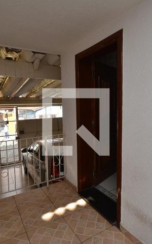 Casa à venda com 101m², 4 quartos e 2 vagasQuintal