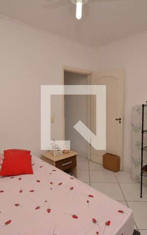 Casa à venda com 101m², 4 quartos e 2 vagasQuarto 1