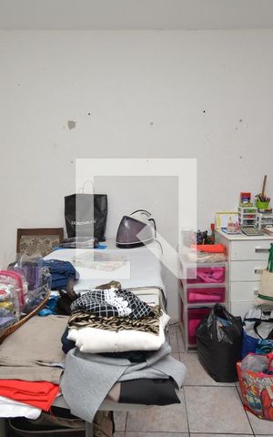 Casa à venda com 101m², 4 quartos e 2 vagasQuarto 3