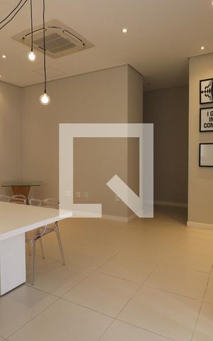 Apartamento para alugar com 56m², 2 quartos e 1 vagaÁrea comum