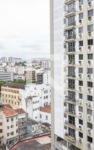 Apartamento à venda com 49m², 2 quartos e 1 vaga Apartamento à venda com 49m², 2 quartos e 1 vagavaranda